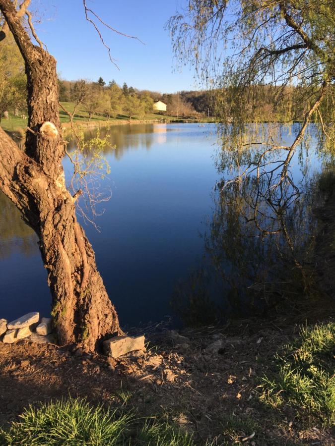 Lakeside House Ei Rancon Bagian luar foto